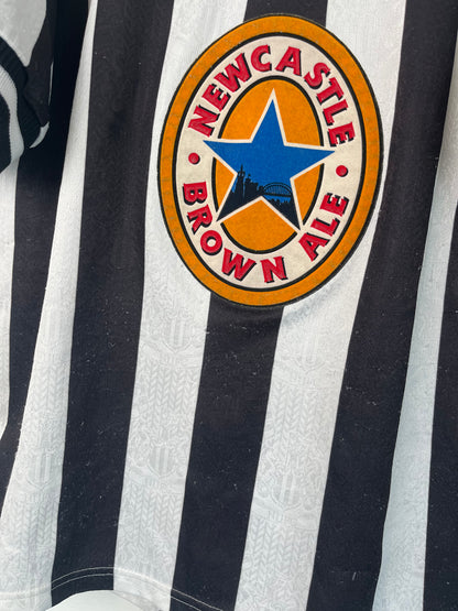 1997-1998 Newcastle Hjemme (God) S "Fitter medium"